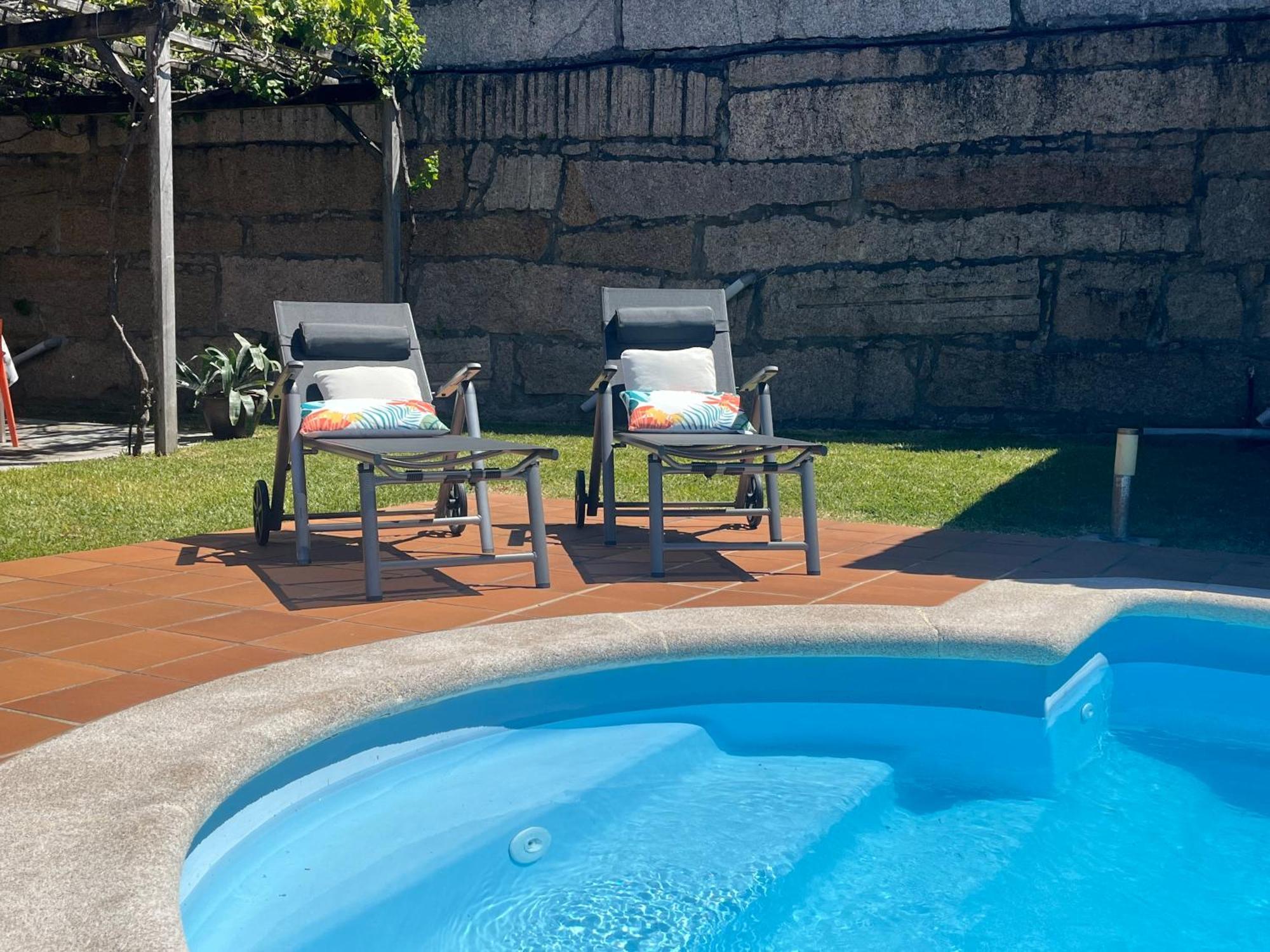 Casa Con Piscina, Vistas Y Cerca De Playas Сasa de vacaciones *