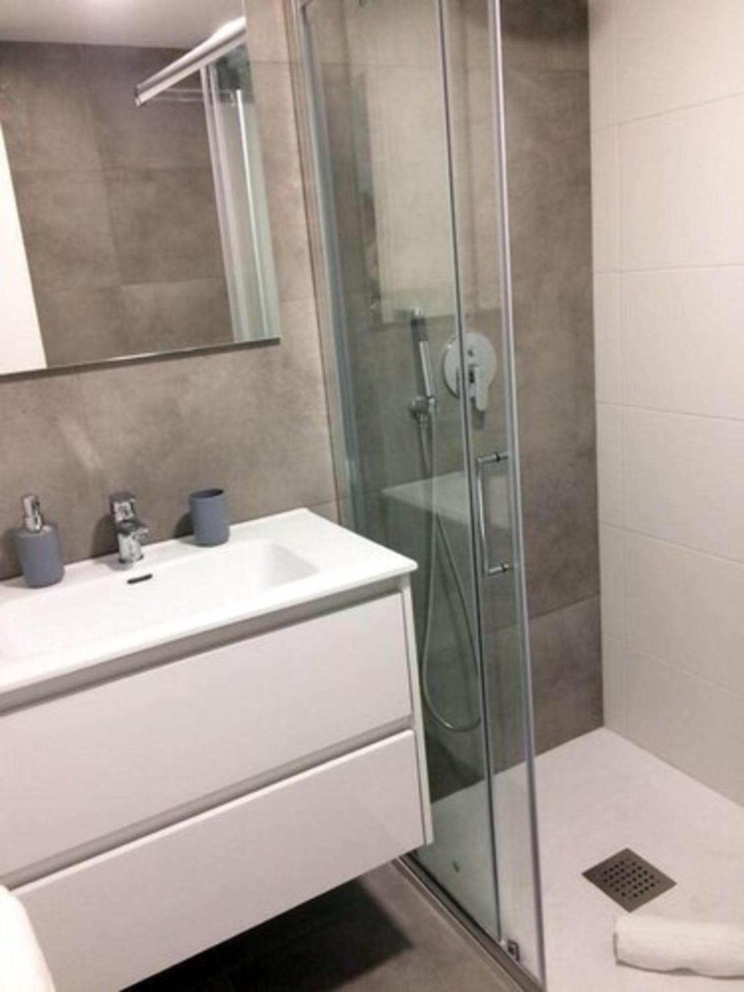 Cíes García Barbón 108 Centro-flats With Services Apartahotel *