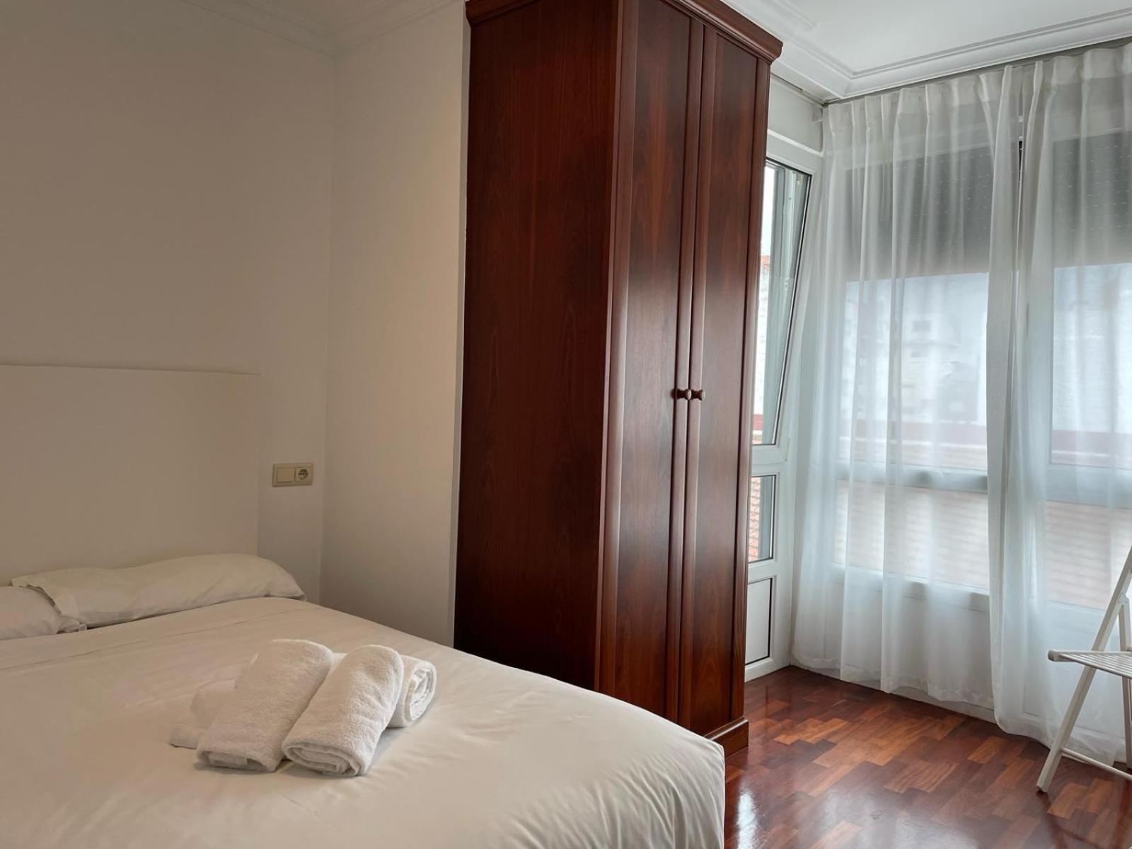 Cies Suitel Lopez De Neira 28 - Your Vigo