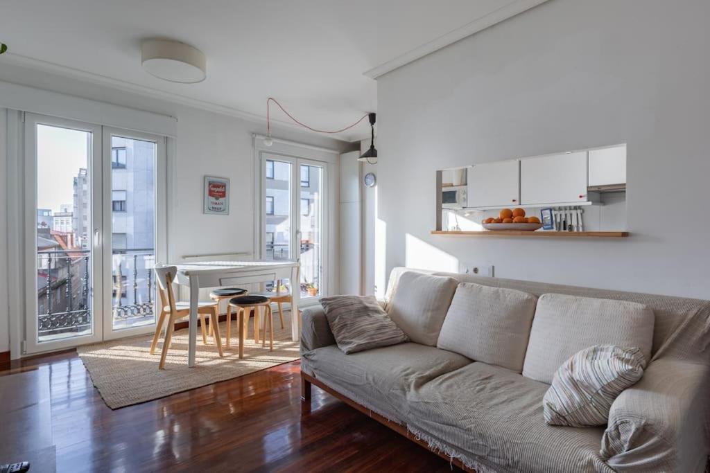 Bonito Piso Con Vistas, Centrico, Acogedor Apartamento