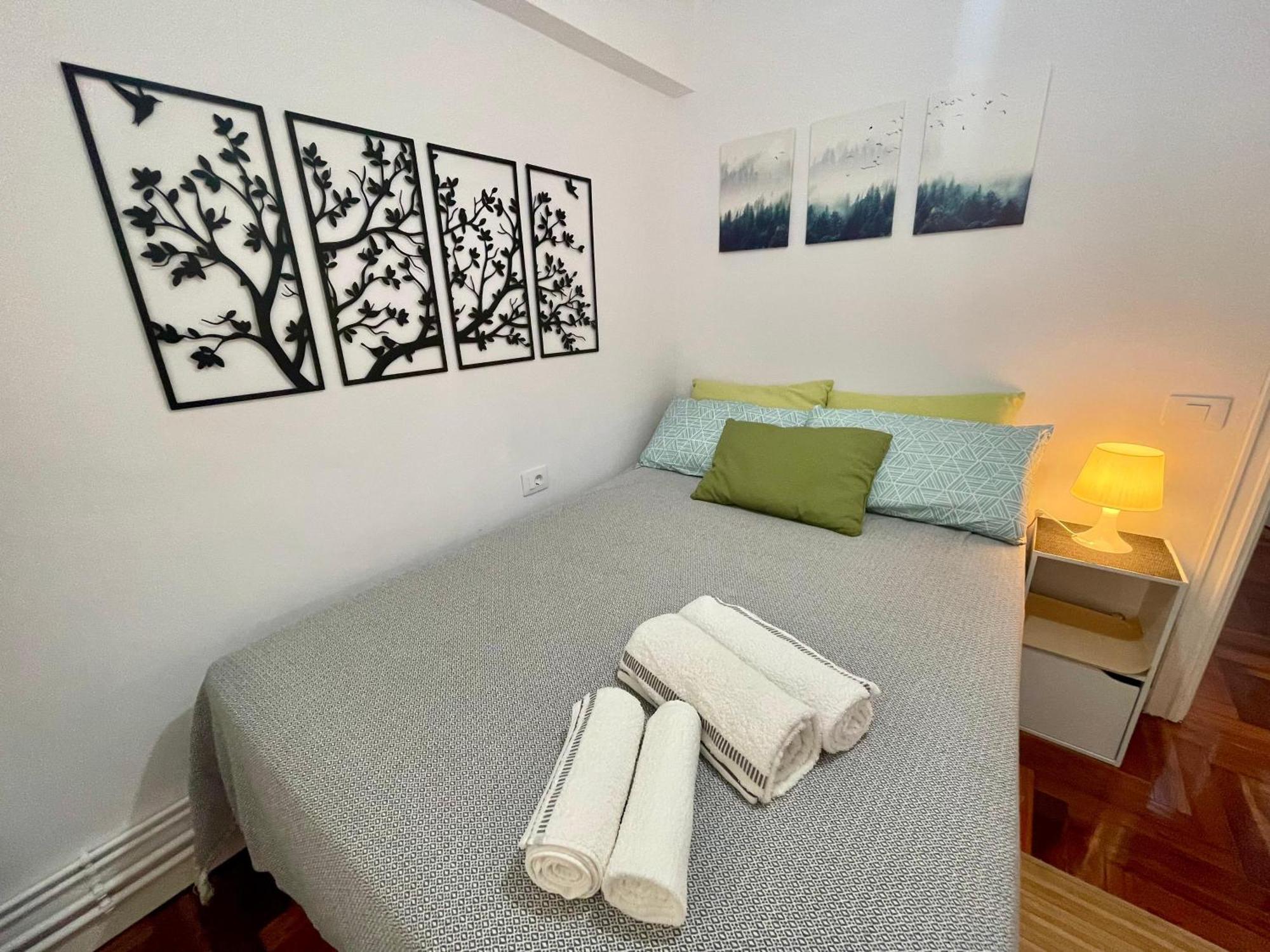 Piso Centrico, Garaje Incluido,zona Vialia *