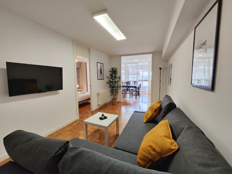 Centro De Garaje Apartment