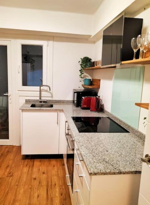 Encantador Piso De 3 En Apartamento Vigo