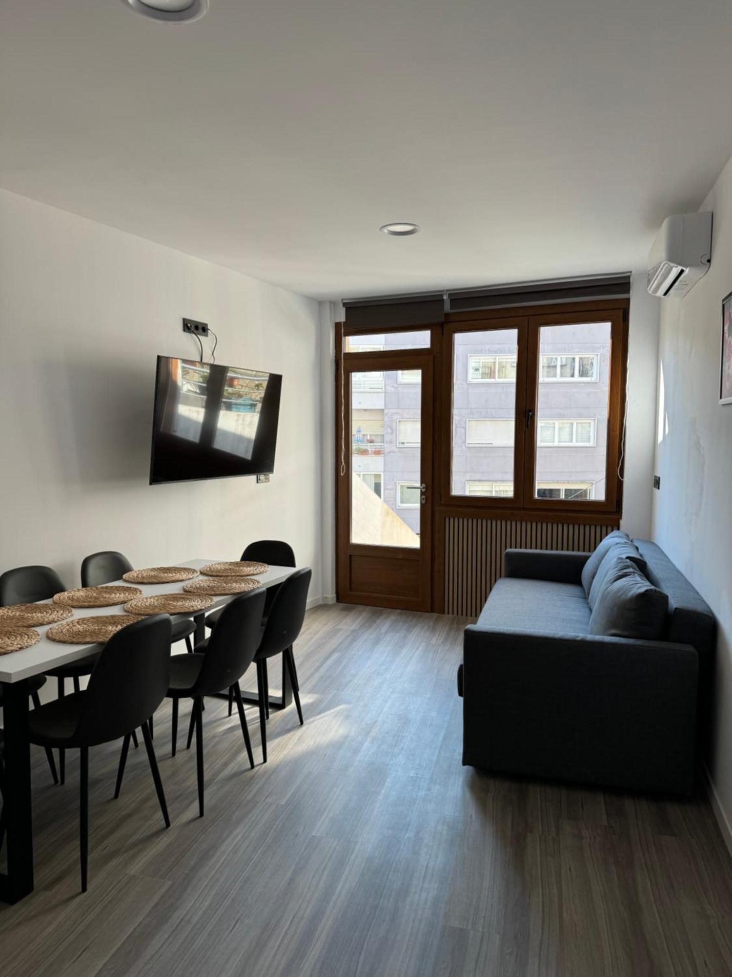 Vellosol Apartment *