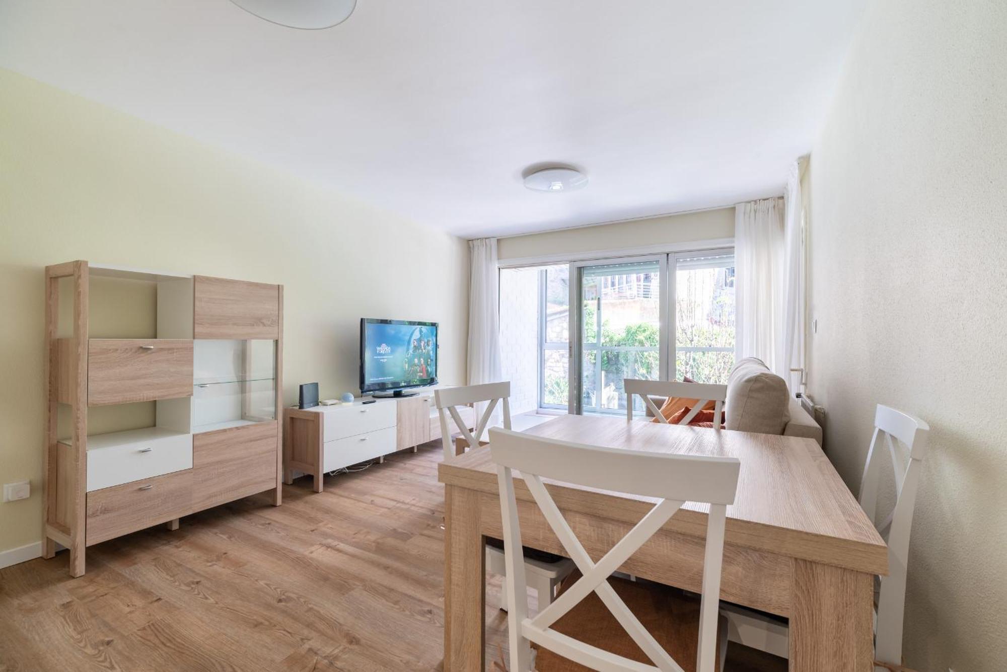 Apartamento Canovas Center