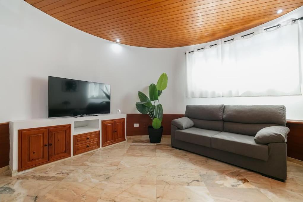 Apartamento Con Terraza Y Vistas A La Ria By Cabana