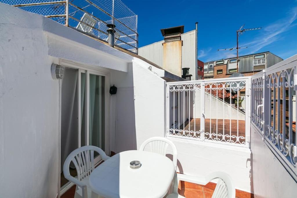 Con Terraza Y Vistas A La Ria By Cabana Apartamento
