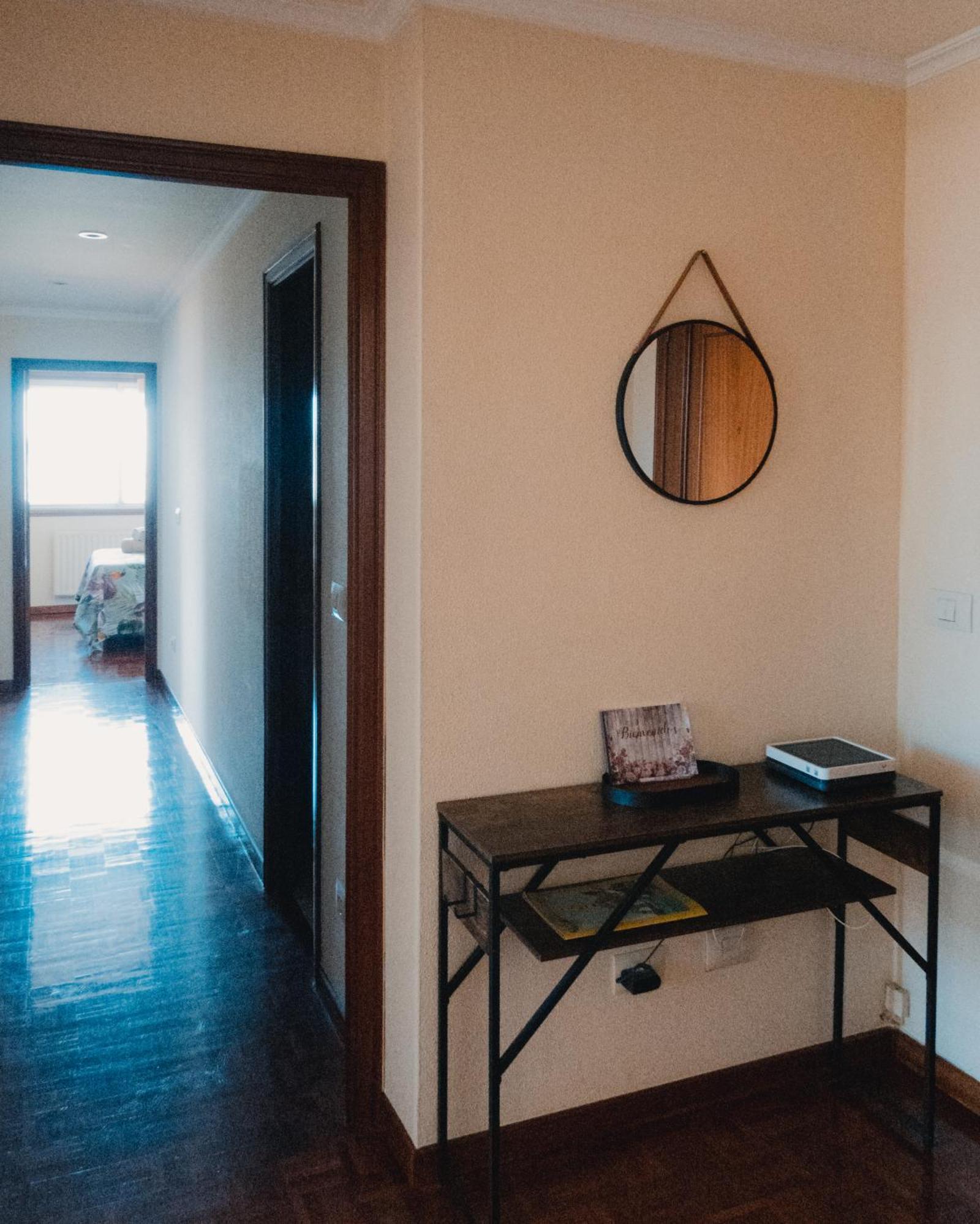 Apartment Piso 3 Con Parking A 5mins Vialia & Halo Vistas A La Ria De ツ By Rias Baixas *