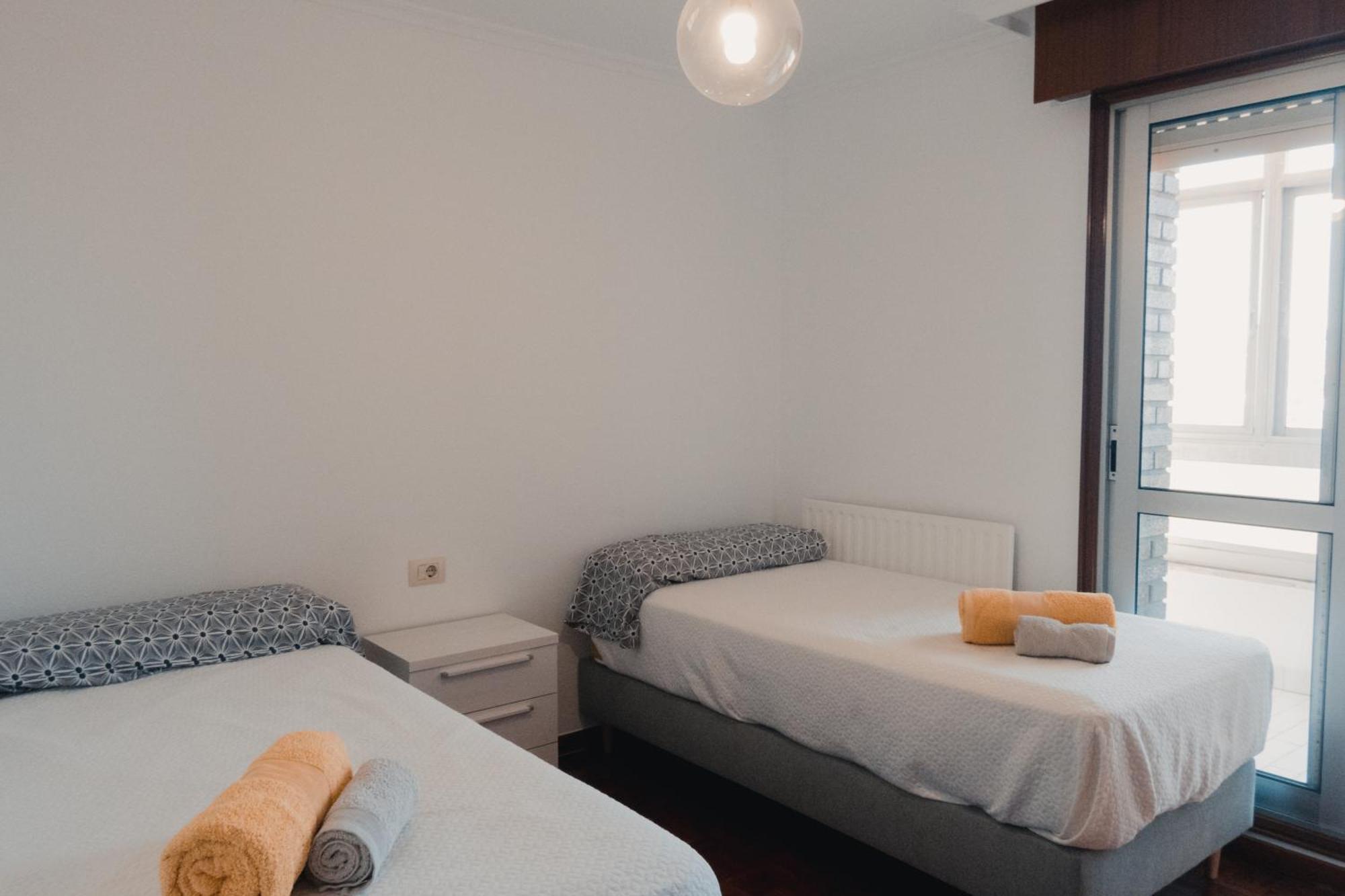 Piso 3 Con Parking A 5mins Vialia & Halo Vistas A La Ria De ツ By Rias Baixas Apartment Vigo