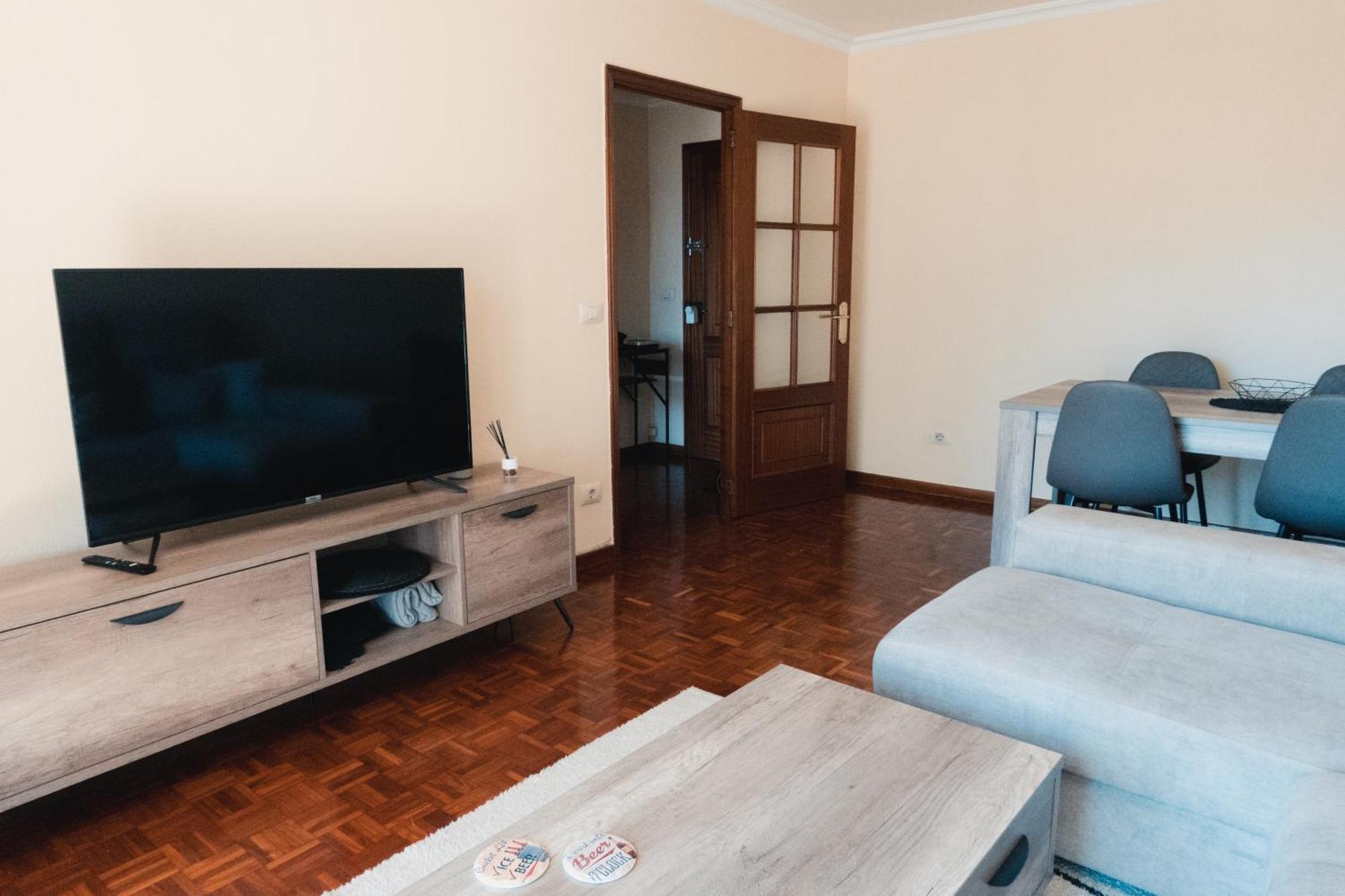 Apartment Piso 3 Con Parking A 5mins Vialia & Halo Vistas A La Ria De ツ By Rias Baixas Vigo