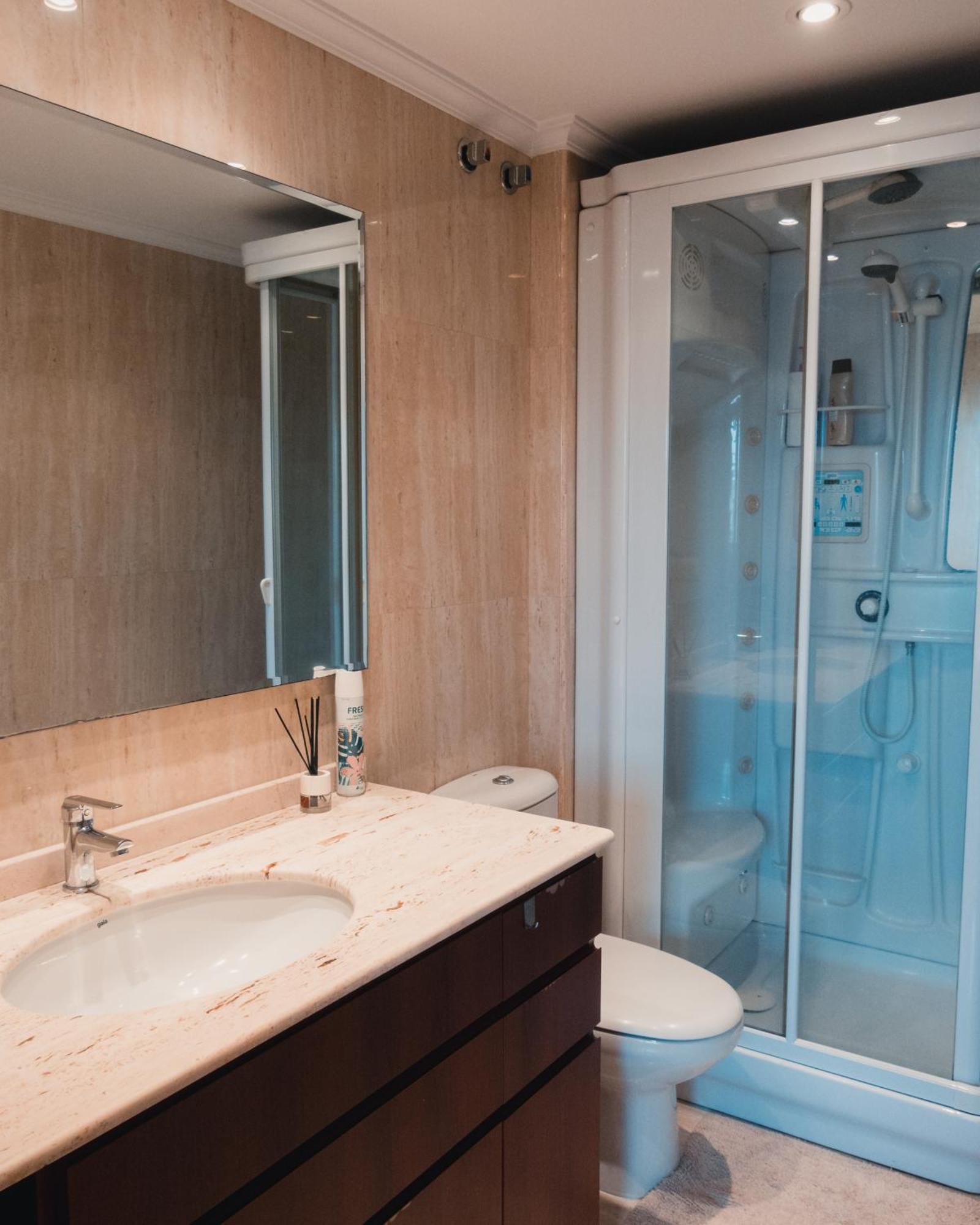 Piso 3 Con Parking A 5mins Vialia & Halo Vistas A La Ria De ツ By Rias Baixas Apartment