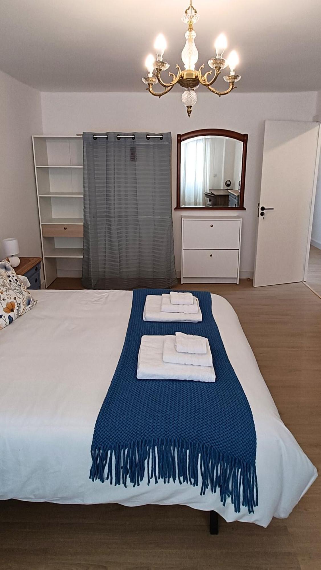 Apartamento Apto Pet-friendly, 2 Plazas De Garaje Y Balcon *
