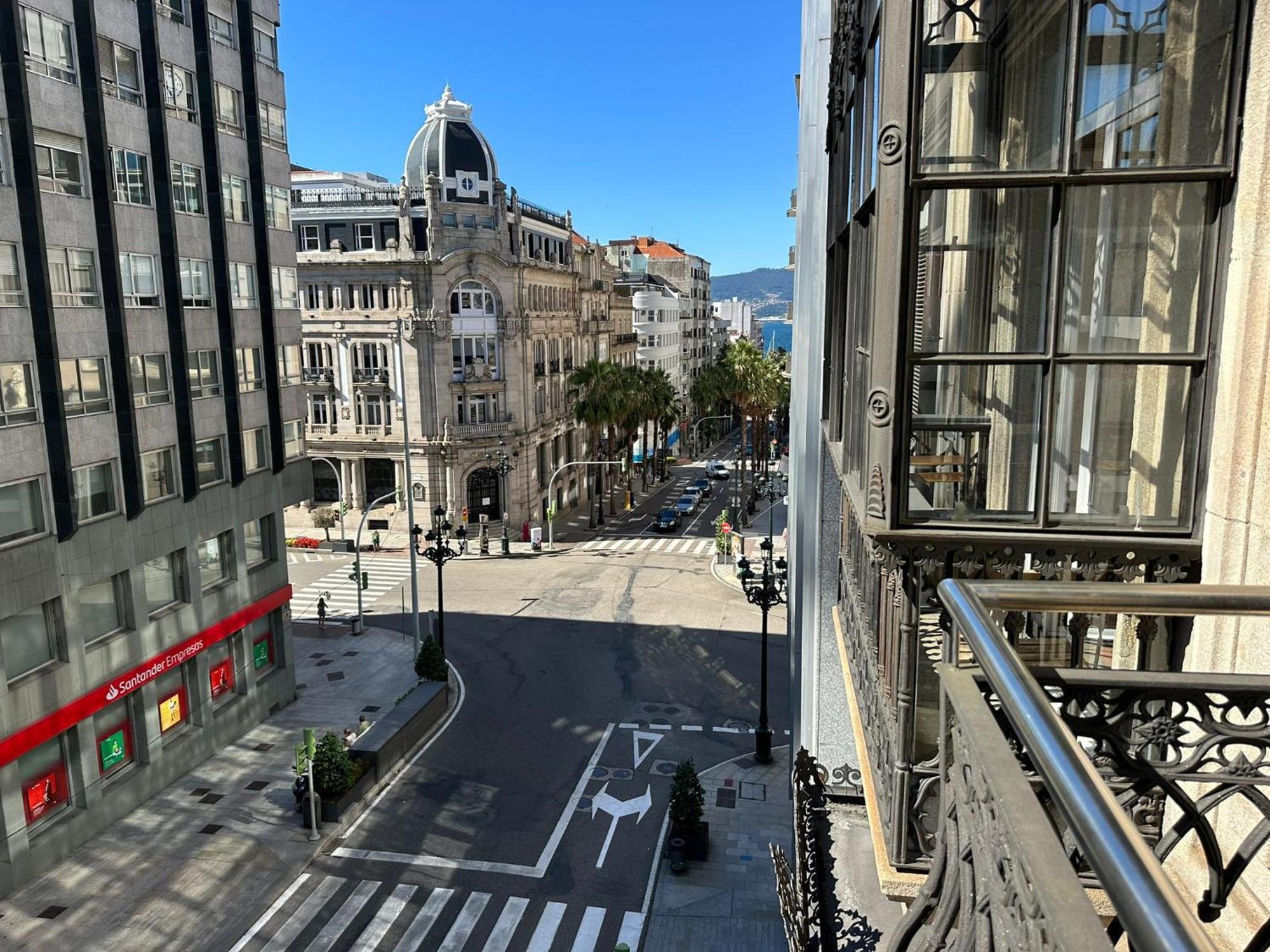Balcones De Colon - Centro *