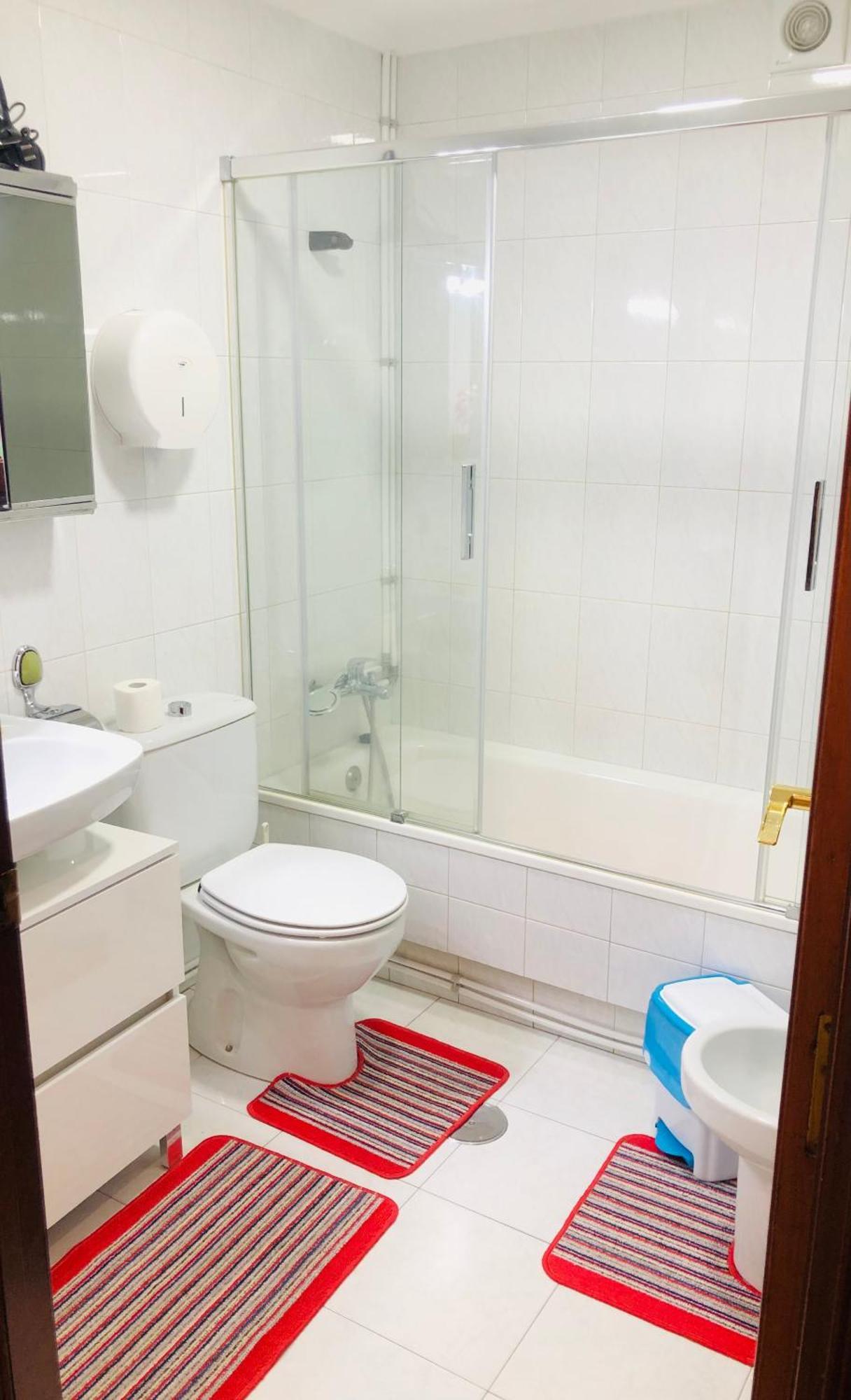 Piso Amplio En Con Parking Apartamento *