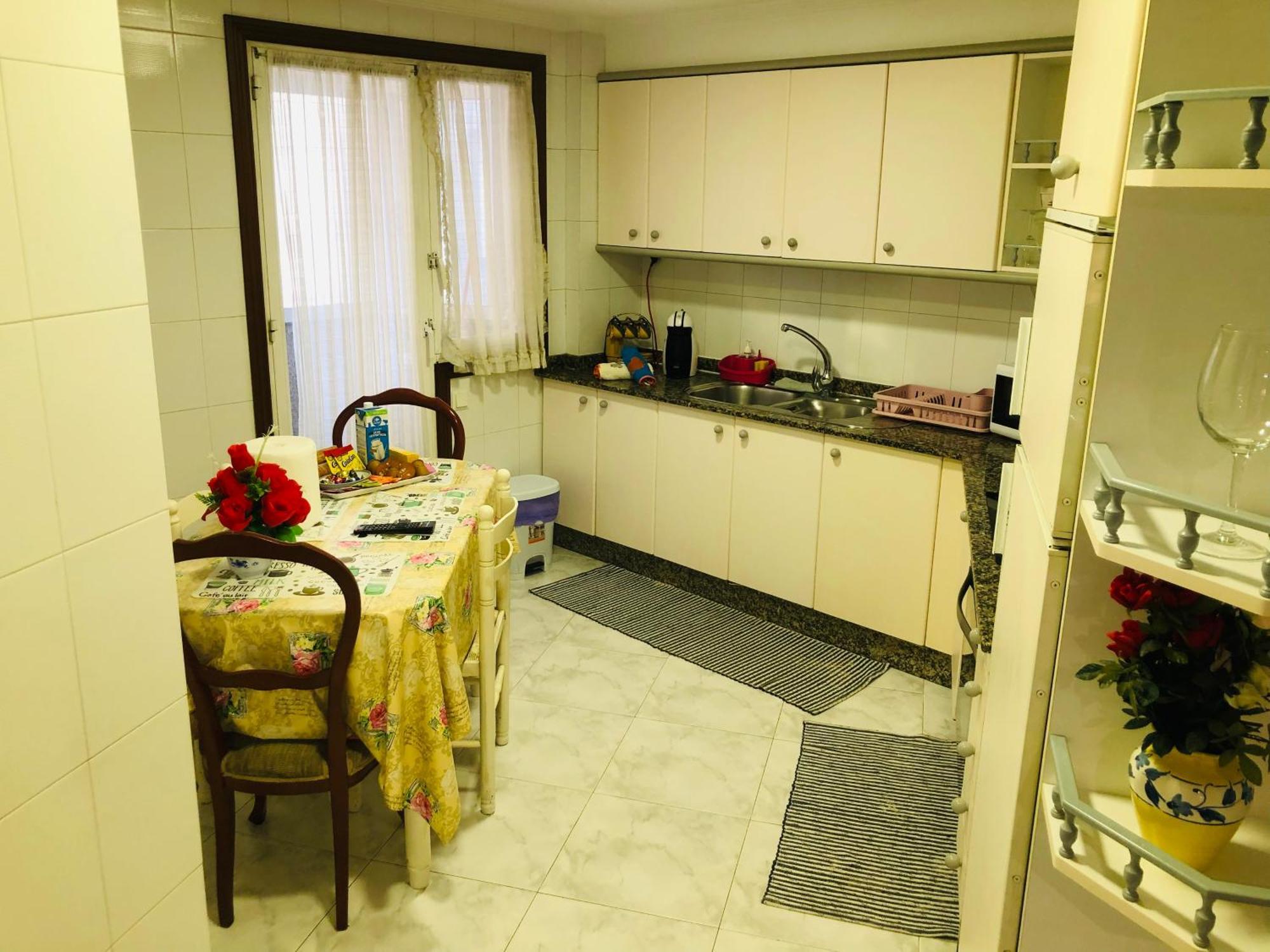Piso Amplio En Con Parking Apartamento