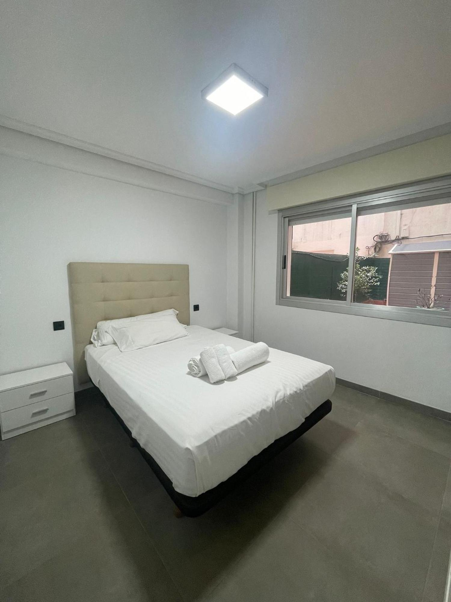 Cíes García Barbón 108 Centro-flats With Services *