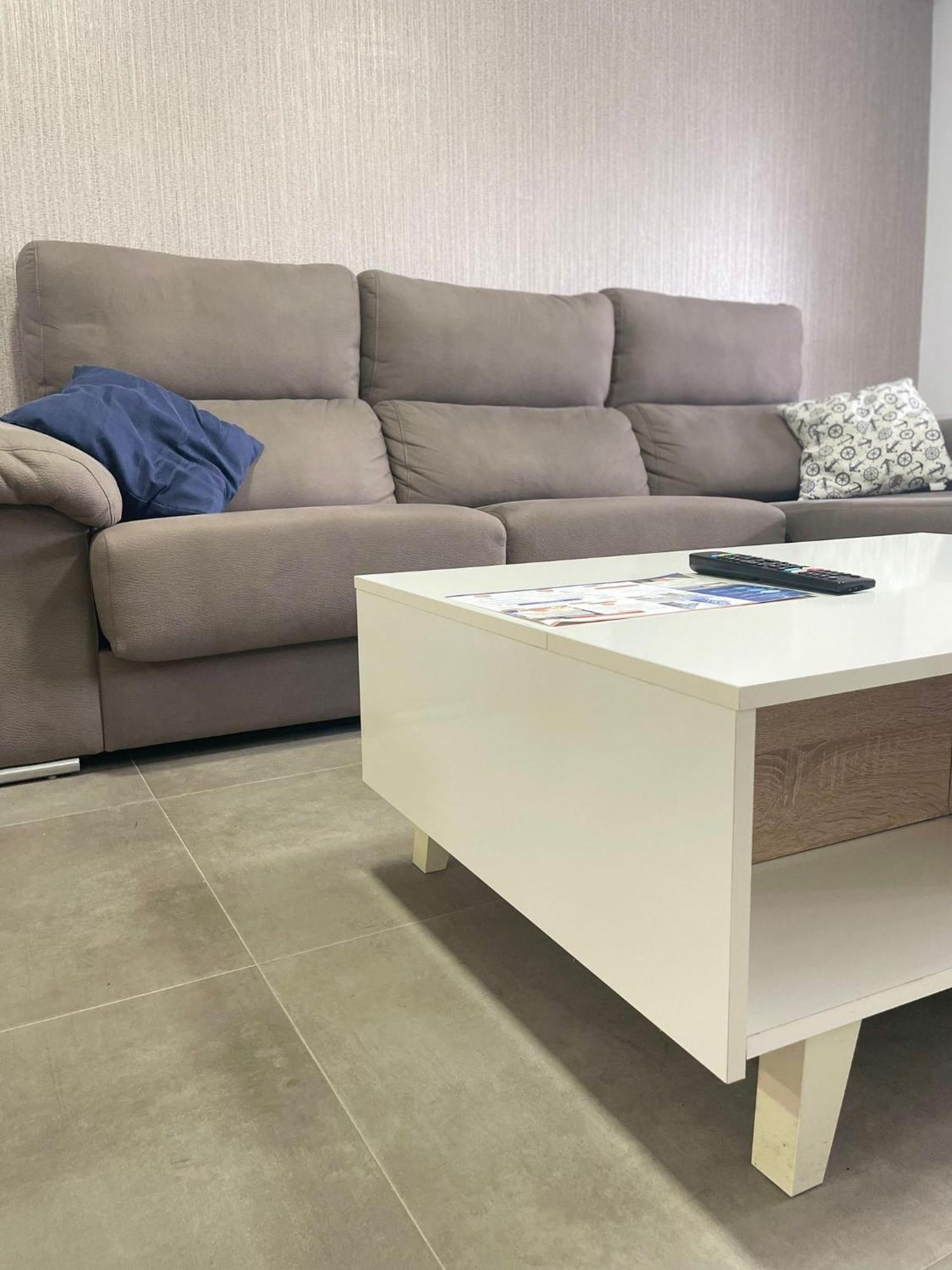 Apartahotel Cíes García Barbón 108 Centro-flats With Services