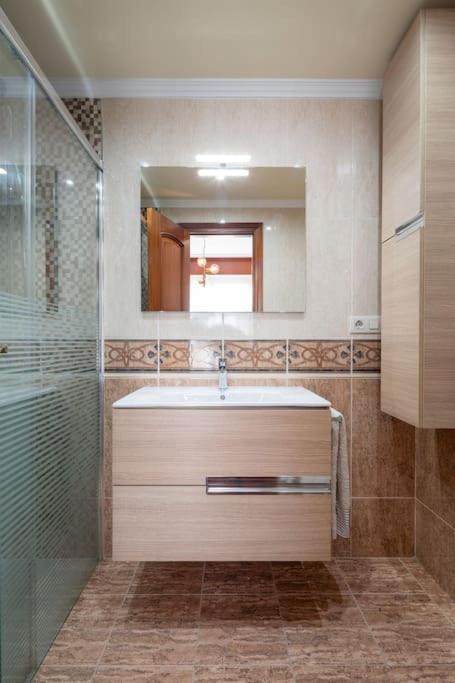 Precioso Dos Con Garaje Apartamento *