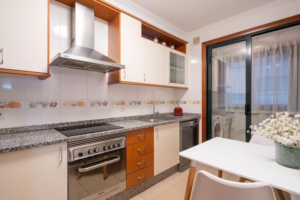 Precioso Dos Con Garaje Apartamento Vigo