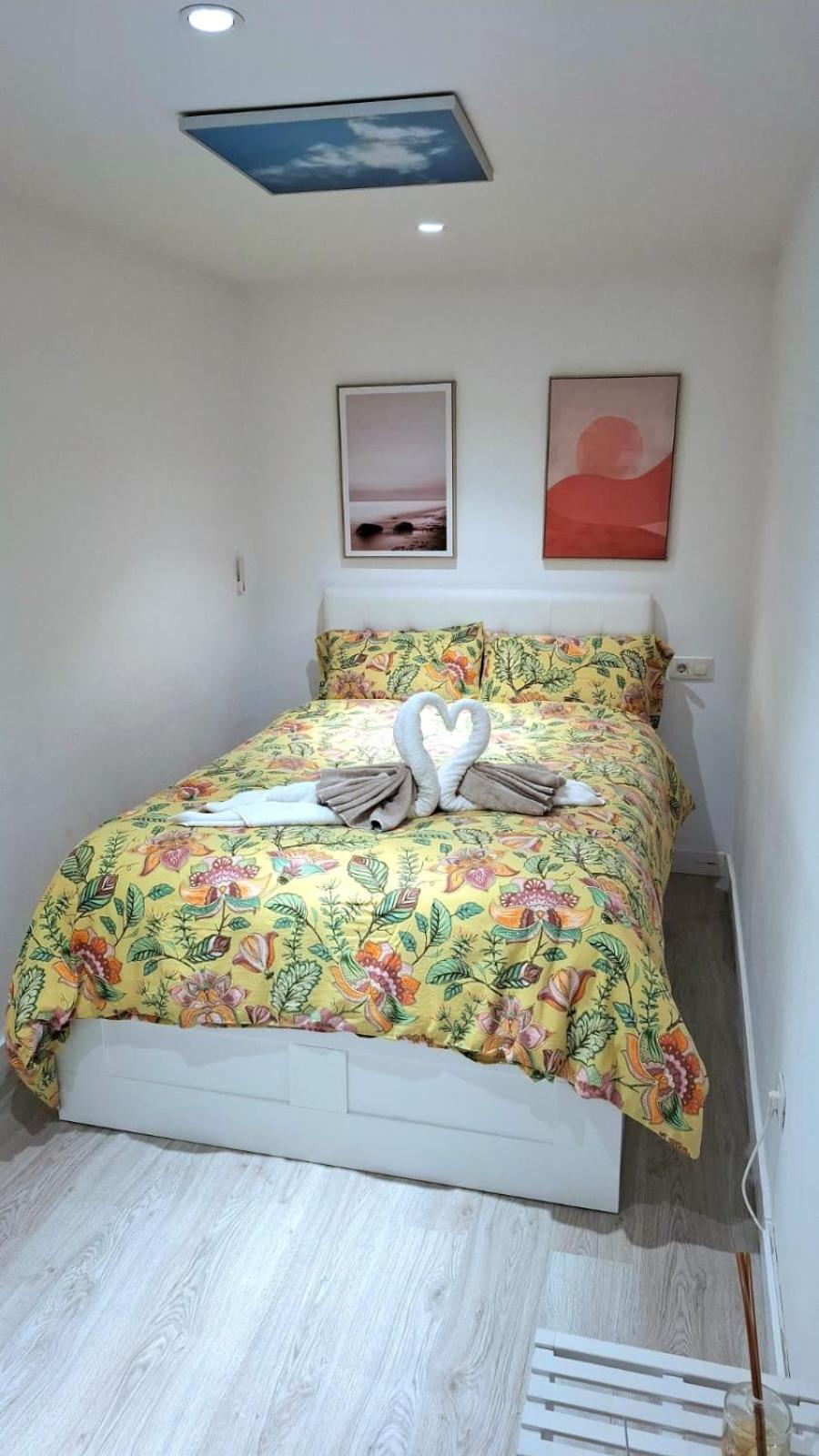 Apartamento Moderno Con Garaje Privado En El Centro De Vigo