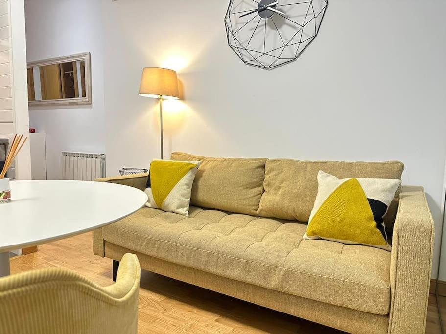 Apartamento Comodo Centro *