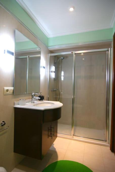Apartamento Atico Con Terraza En El Corazon De Vigo