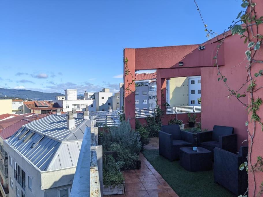 Apartamento Atico Con Terraza En El Corazon De *