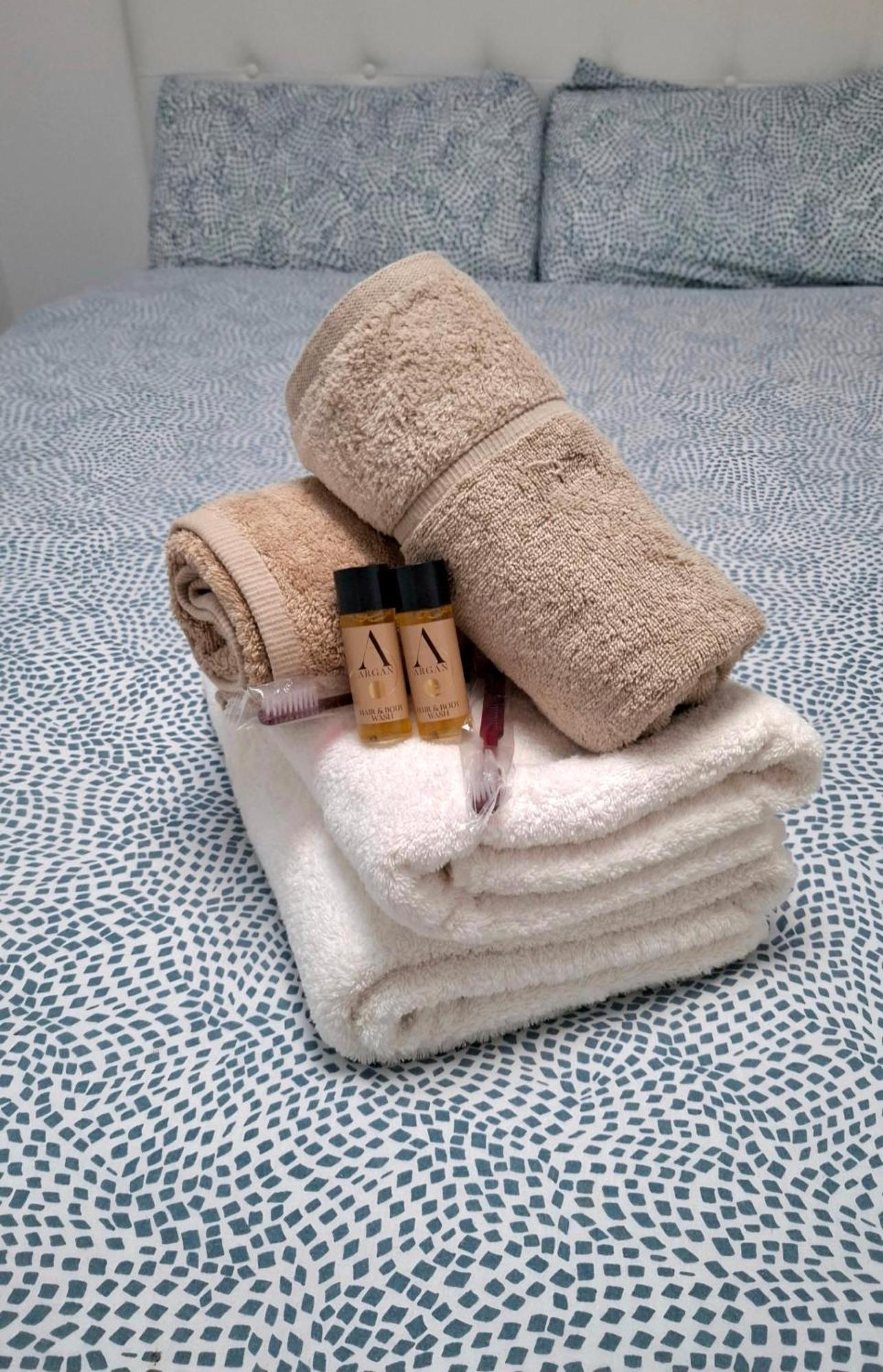Moderno Con Garaje Privado En El Centro De Apartamento