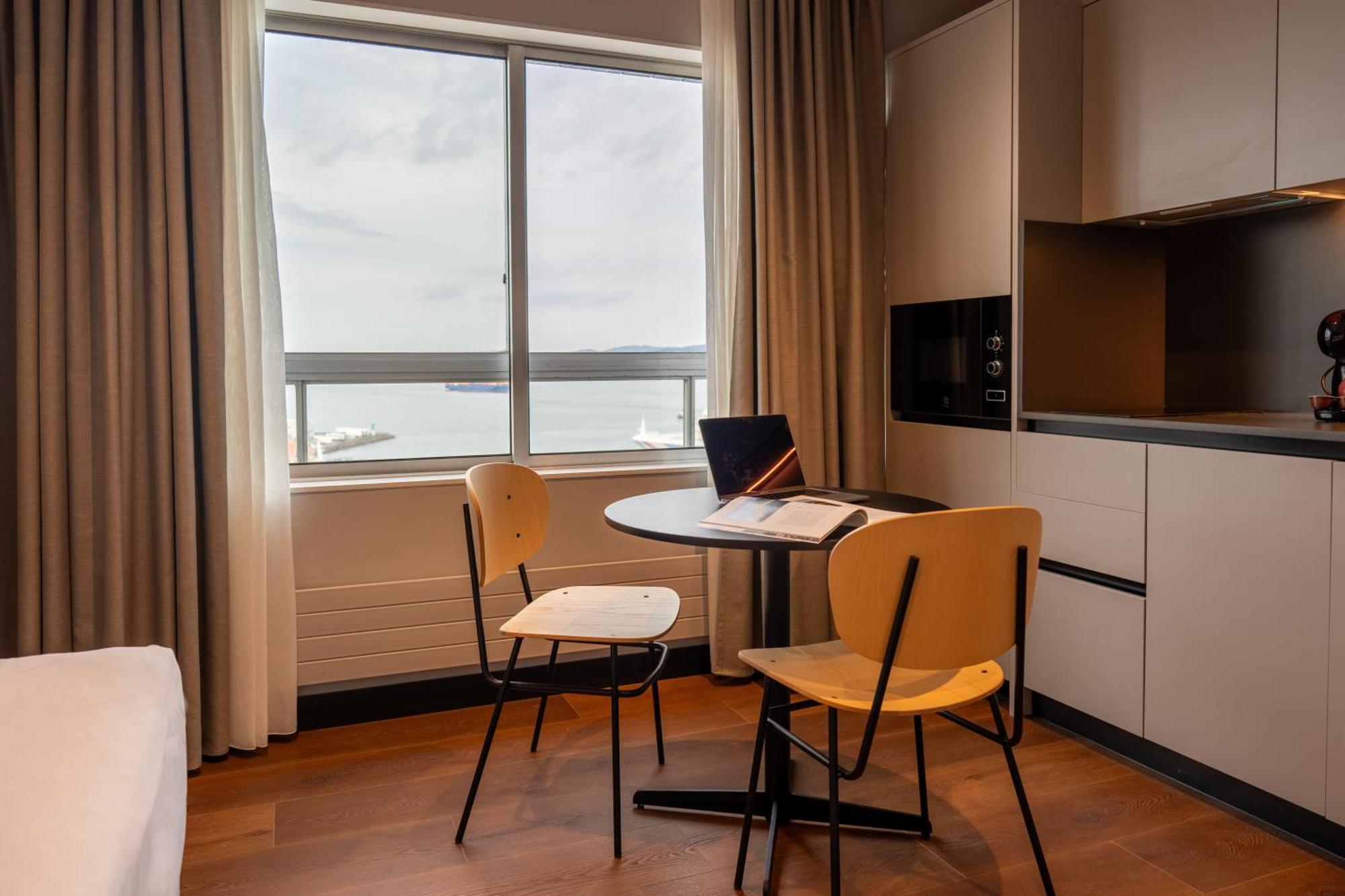 Bahia De Hotel 4*