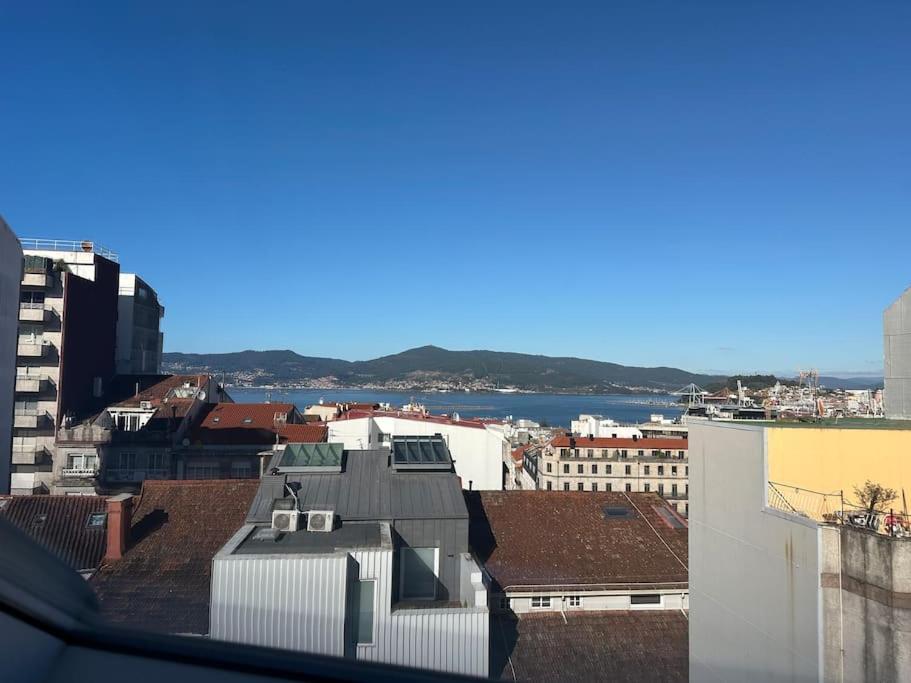 Vistas Al Mar En El Centro, * Vigo