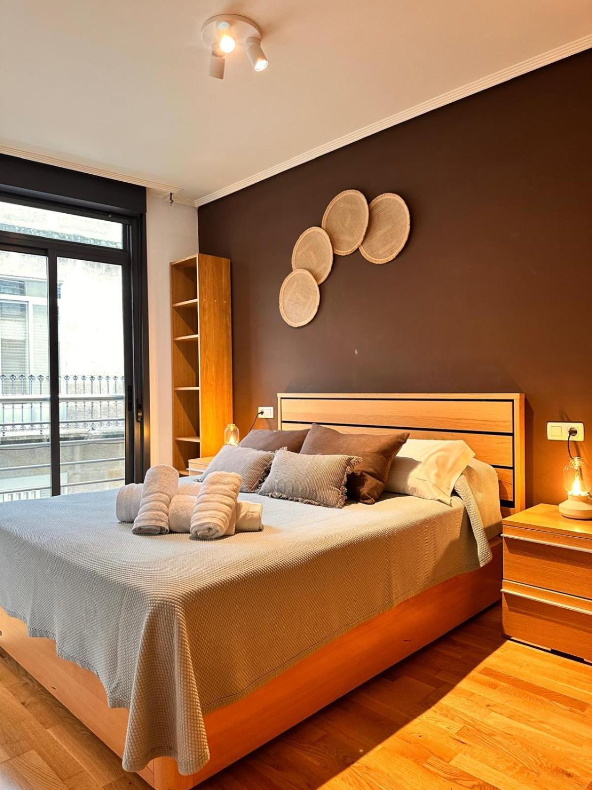 Centrico Irmandinos Con Garaje - Homeygalicia Apartamento