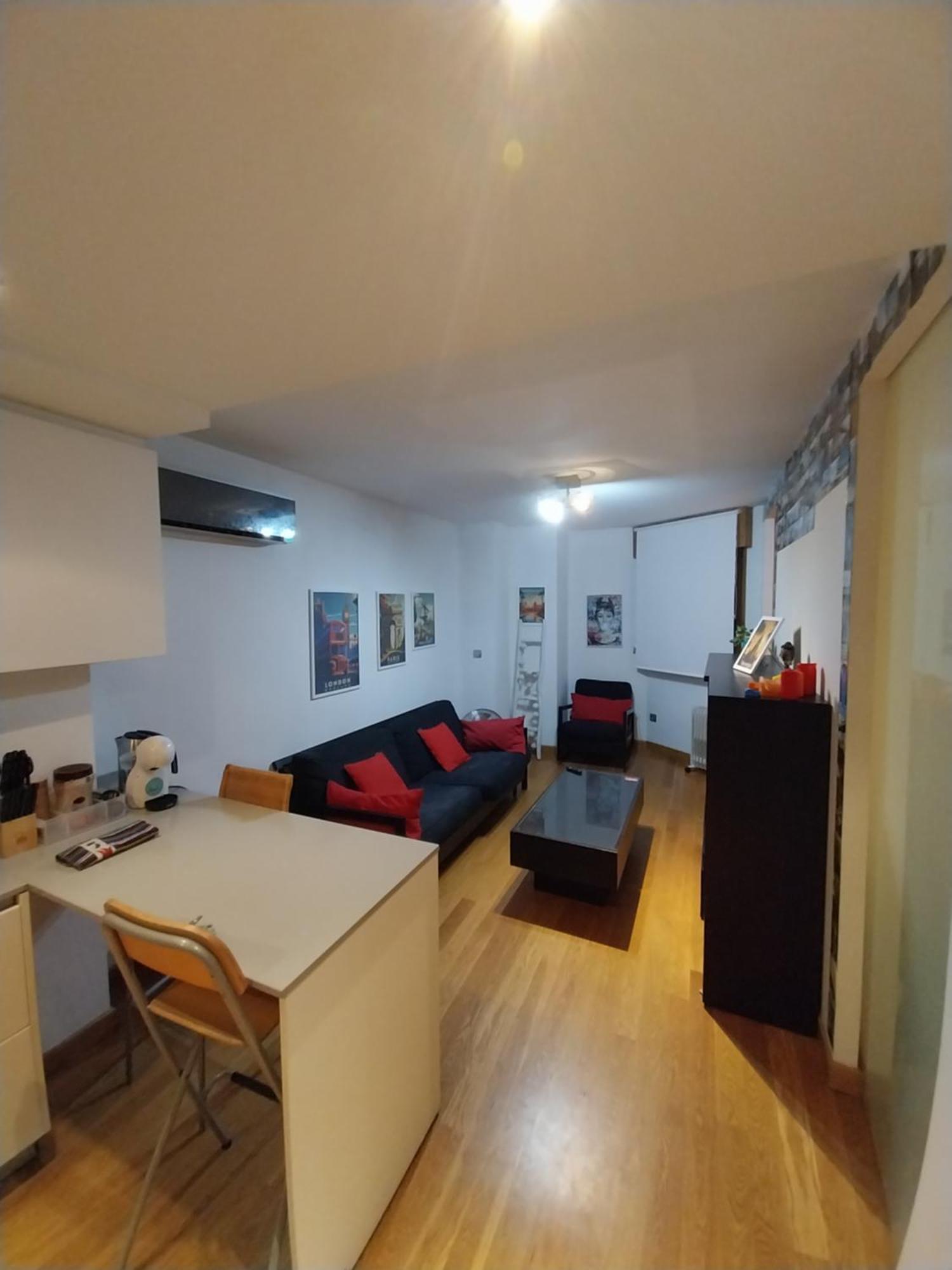 Pleno Centro, 5 Minutos Casco Vello, 400 Metros Estacion Ave Vigo