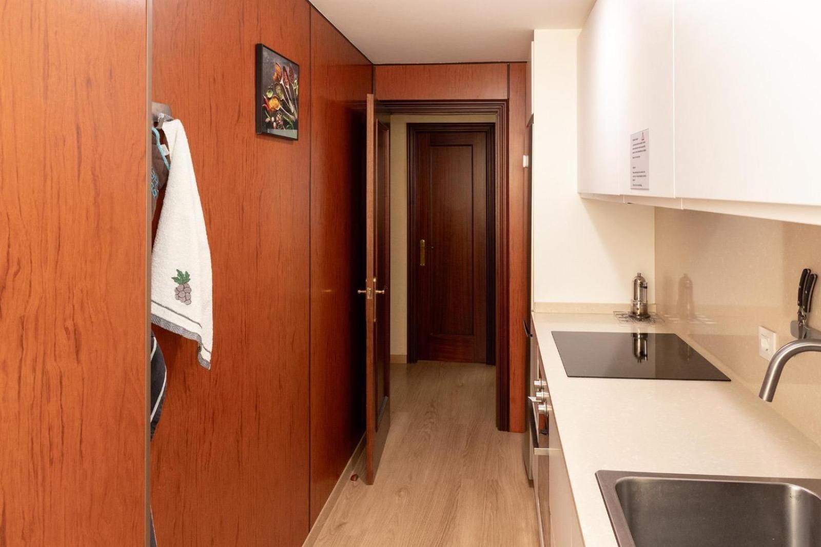 Apartment Apt 40 M2 Air Conditioning Abitacion-salon-cocina-bano Radiant Heating