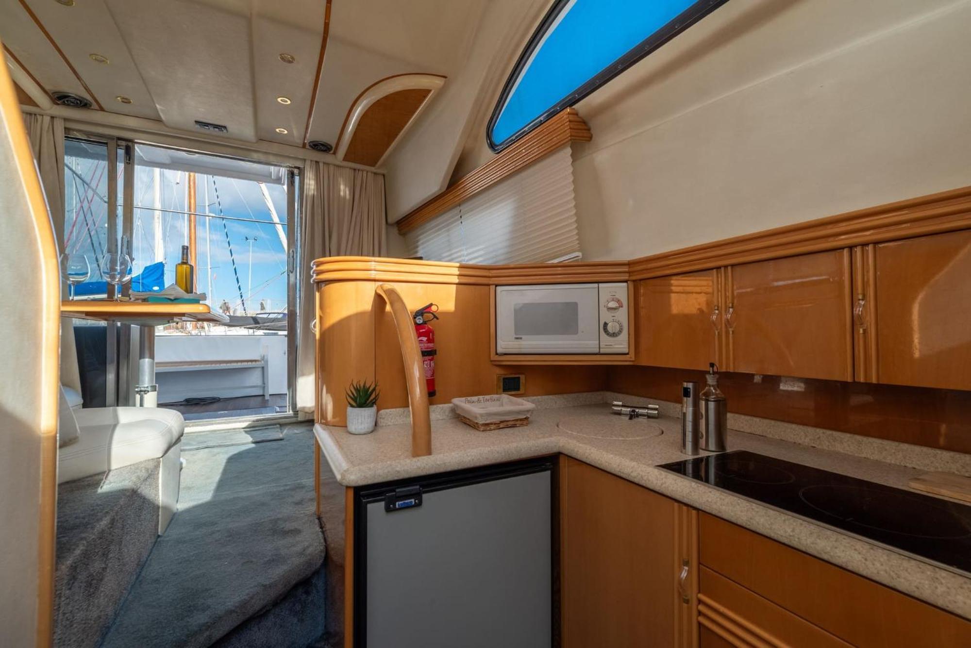 Barco Experience Hotel en barco