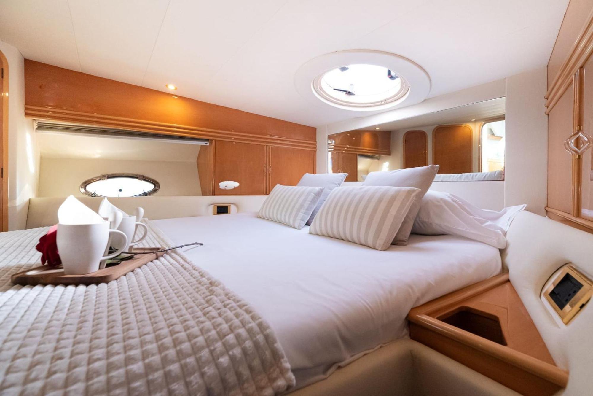 Hotel en barco Barco Experience