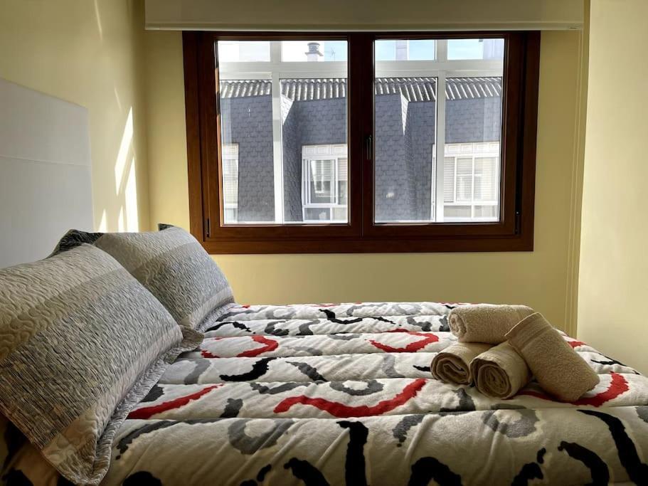 3 En Plaza De Espana 6pax Apartment Vigo