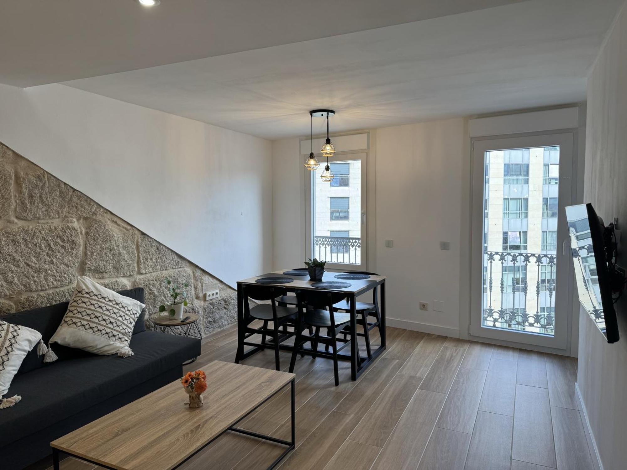 Apartamento Centro Reformado, Ave-vialia - Muy Centrico 5pax *