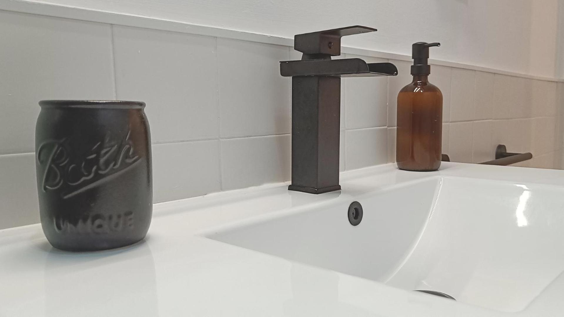 Apto Pet-friendly, 2 Plazas De Garaje Y Balcon Apartamento *
