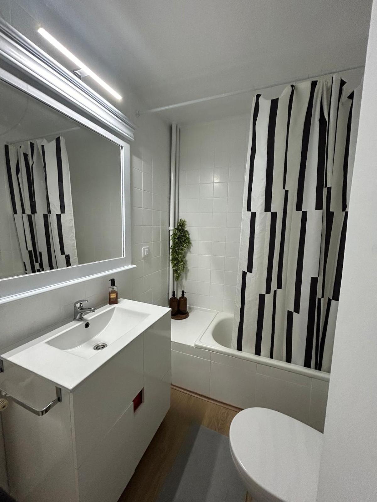En Proximo Al Centro Apartamento *