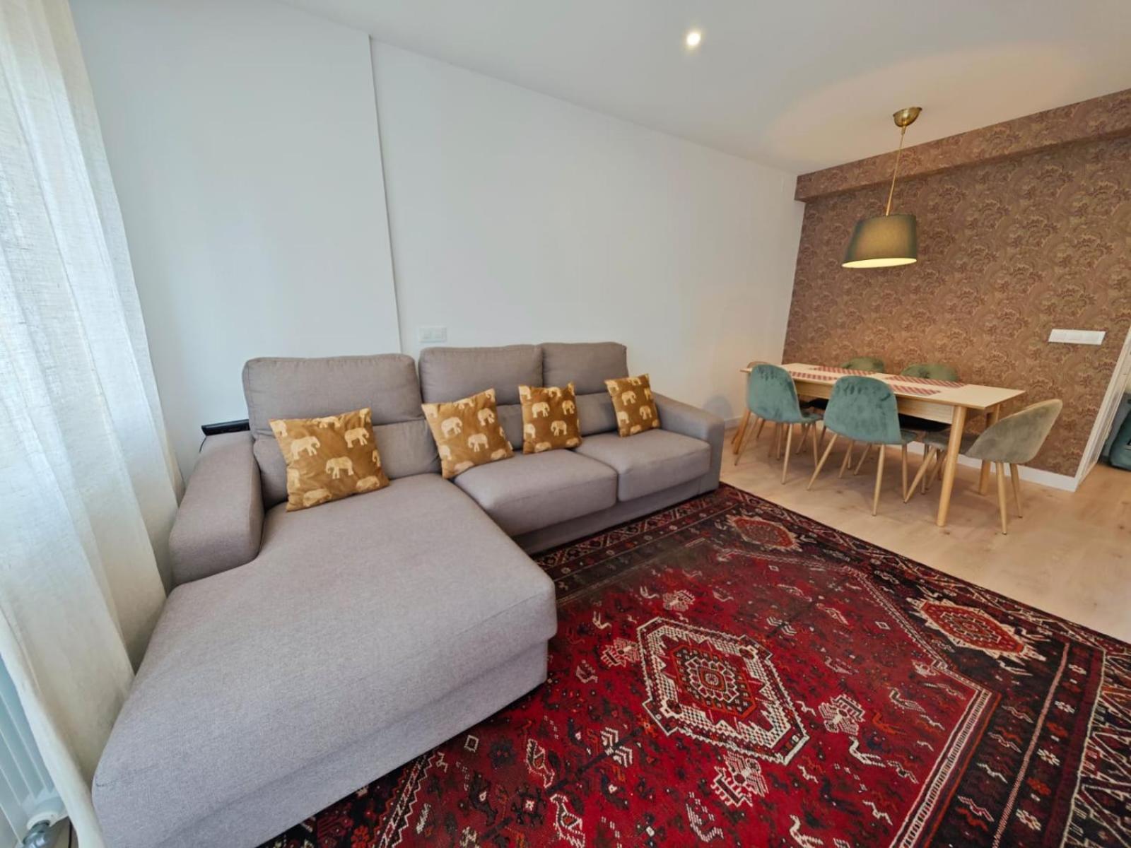 Apartment Tomas Paredes, Vigo, 3 *