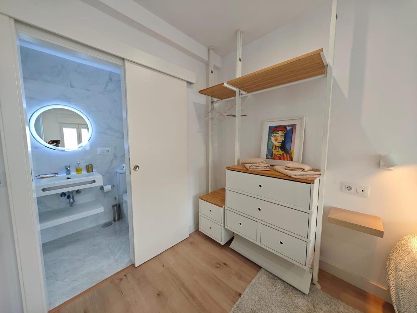 Tomas Paredes, Vigo, 3 Apartment Vigo