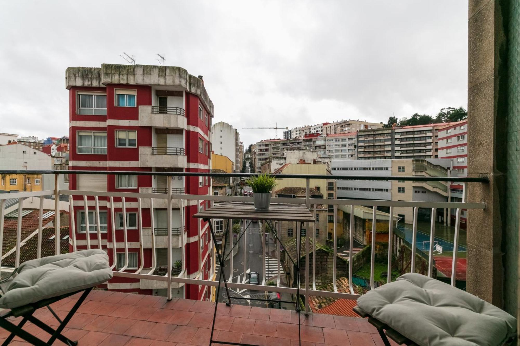 Apartamento Muy Luminoso En El Centro De *