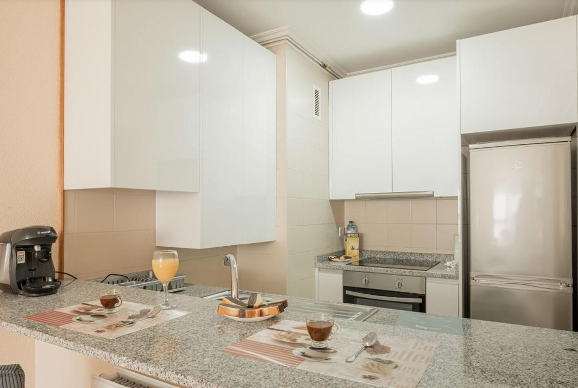 Apartamento Primera Linea De Playa Samil Costa 57 Garaje Vigo
