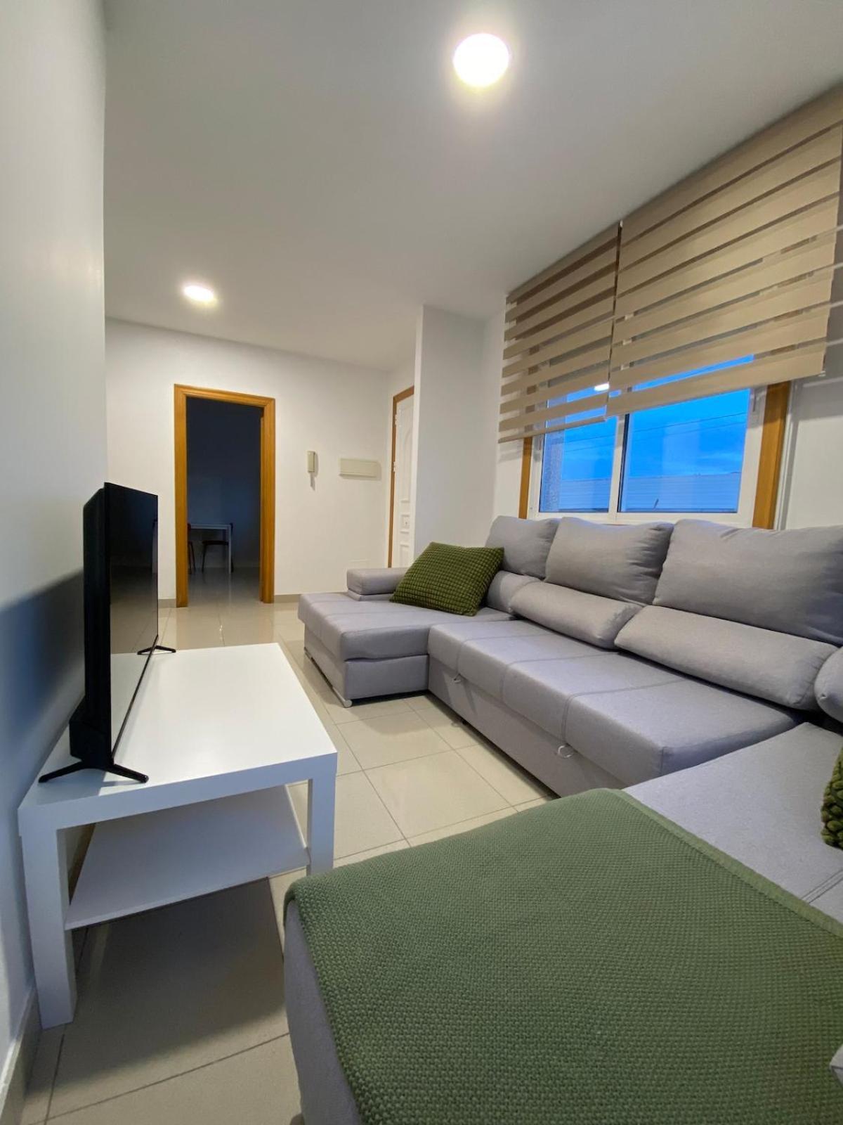 Amplio Cerca De La Playa 6 Apartamento *