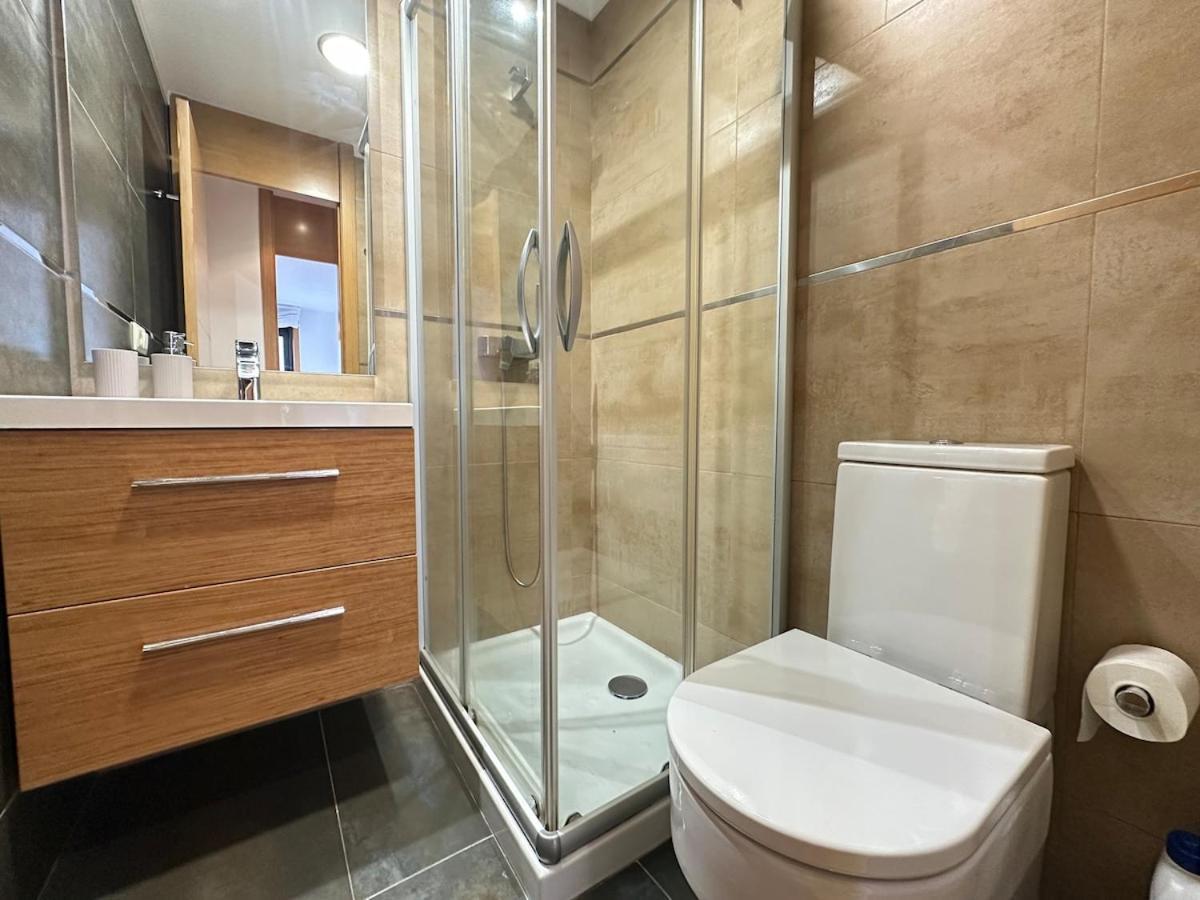 Premium Housing ,parking Apartamento