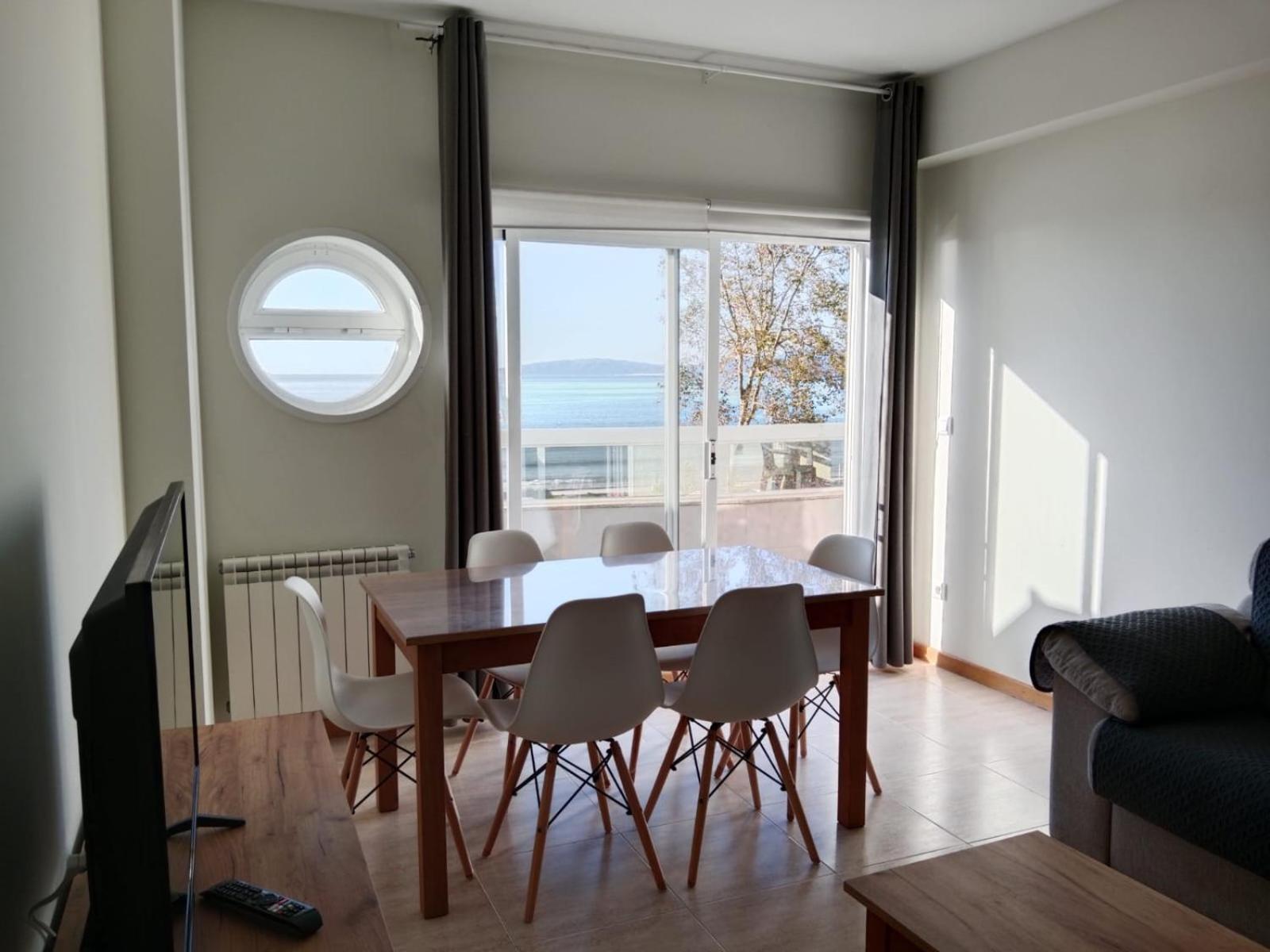 Primera Linea De Playa Samil Costa 57 Garaje Apartamento *