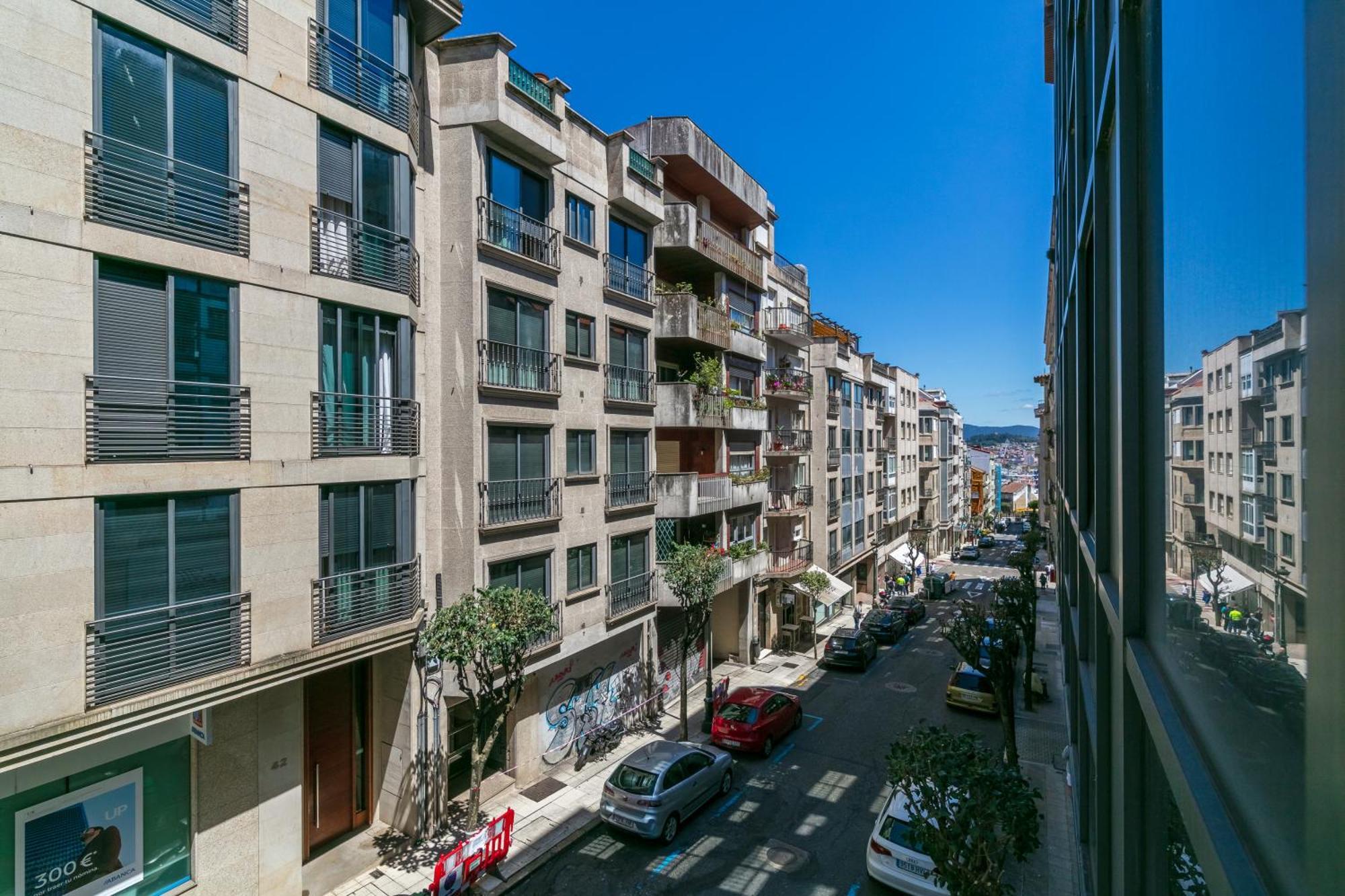 Apartamento Luminoso Y Acogedor En By *