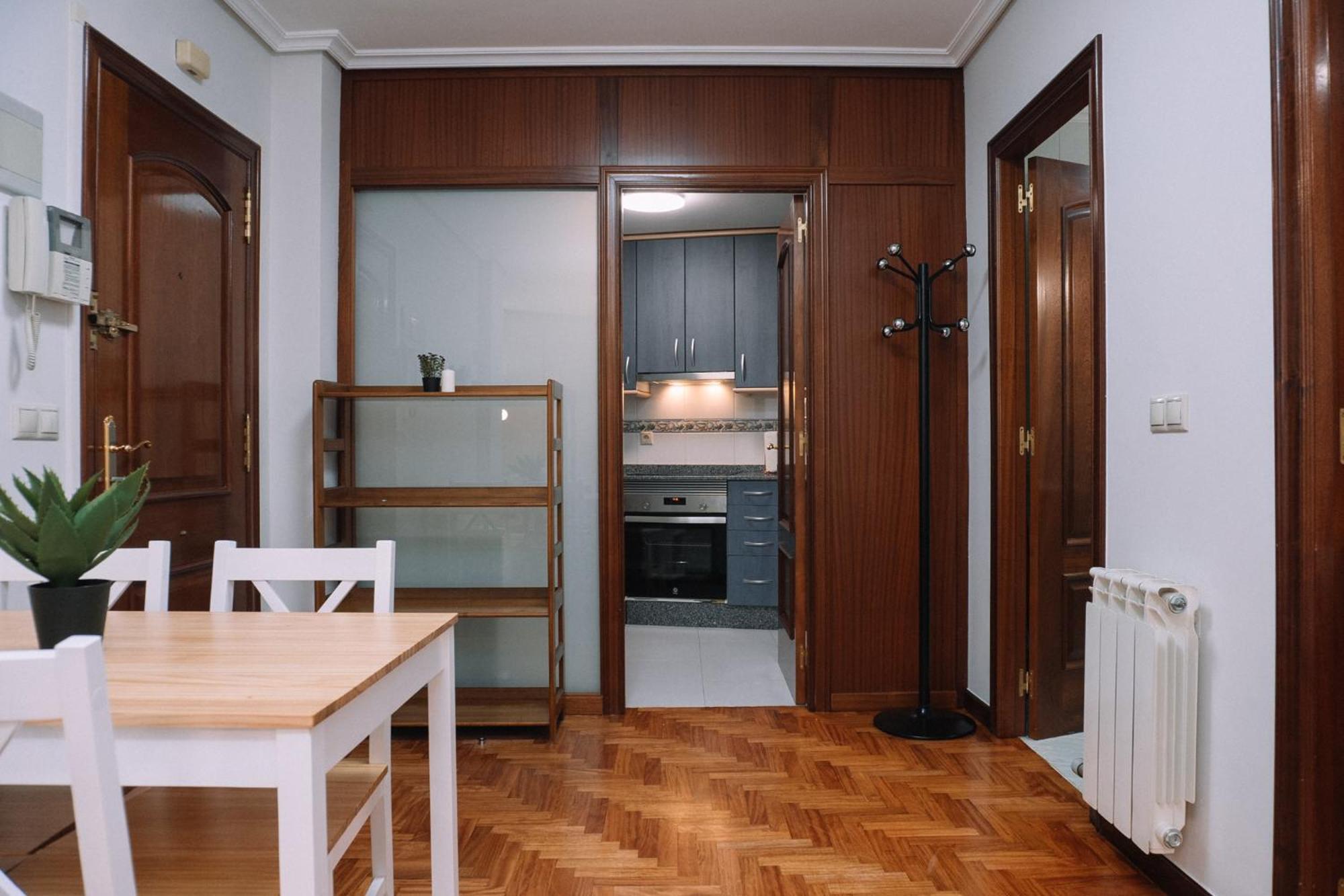 Apartamento Centrico Y Acogedor En By