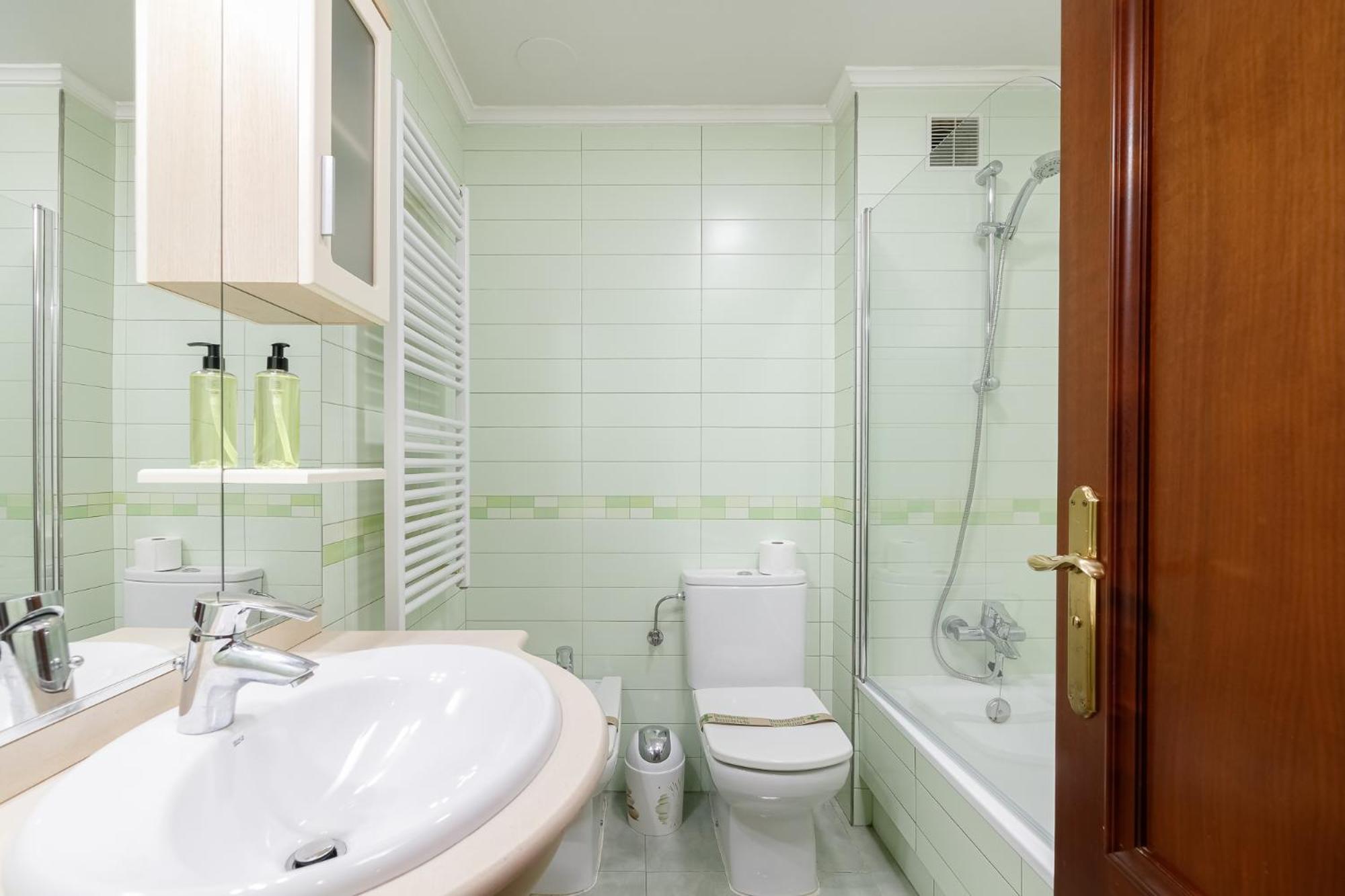 Estudio Moderno Con Parking By Apartamento *