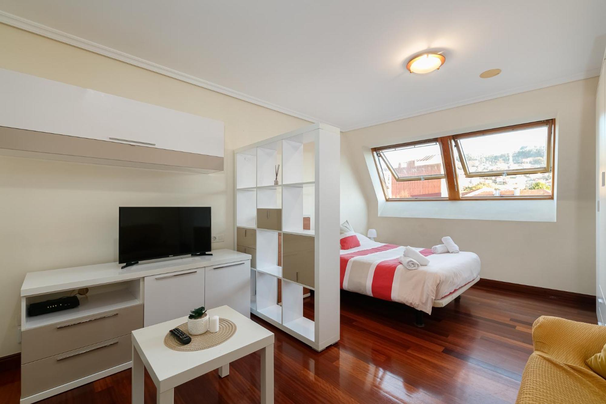Apartamento Luminoso Atico Dos By Vigo